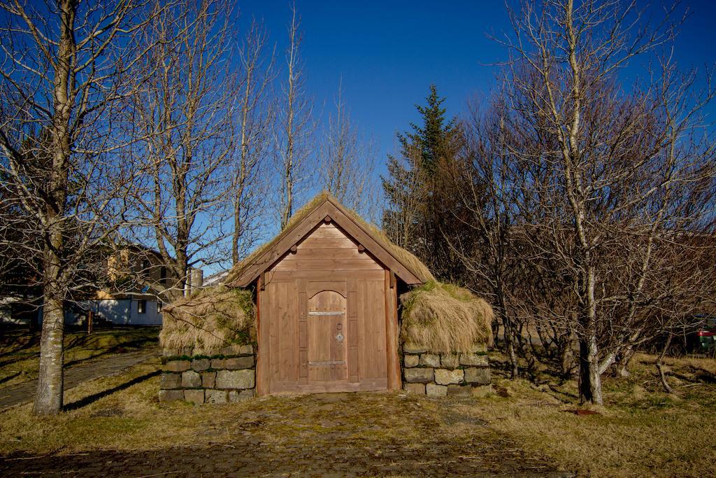 Borealis Hotel Ulfljotsvatn Exterior photo