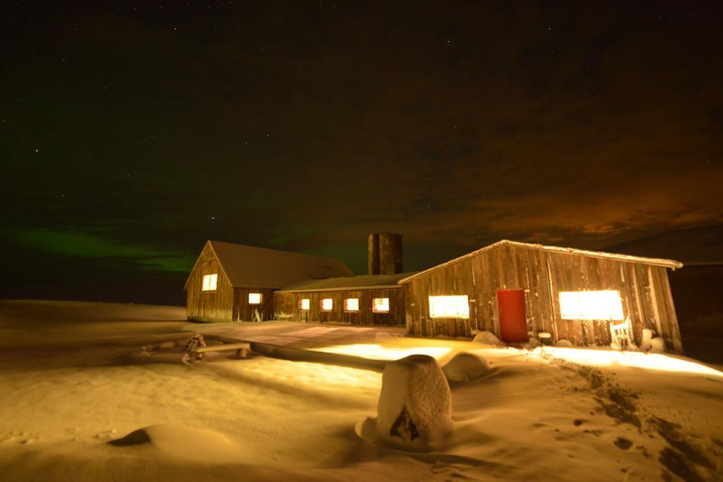 Borealis Hotel Ulfljotsvatn Exterior photo